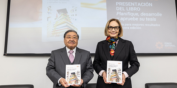 Alberto Tokeshi, decano de la Facultad de Economía, presentó la tercera edición de su libro