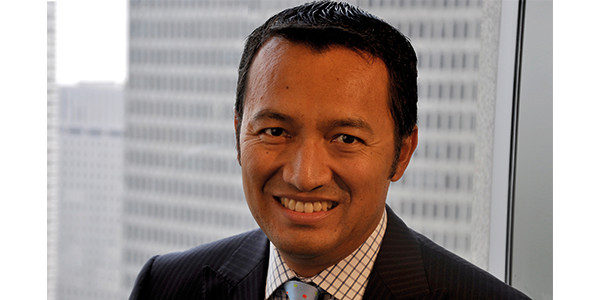 Luis Oganes (Economía) es director global de Investigación de Mercados Emergentes en J. P. Morgan.