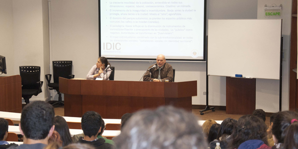Cristina Dreifuss y Javier Díaz-Albertini en el Miércoles de Ingeniería.