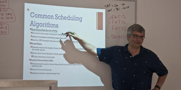 Michael Dorin, de Metropolitan State University.