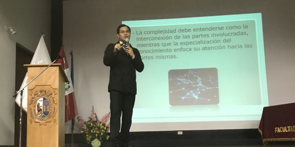 Octavio Chon, coordinador de Grados y Proyectos de la Escuela de Posgrado de la Universidad de Lima.