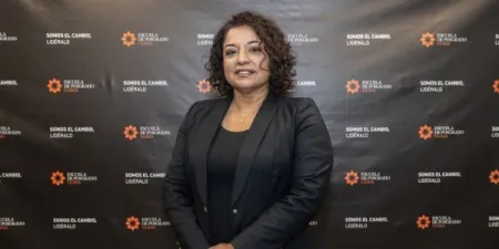 ESCUELA DE POSGRADO ULIMA CELEBRA A SU PRIMERA MUJER EN OBTENER EL DOCTORADO EN ADMINISTRACIÓN