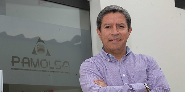 Ricardo Antonio Echegaray (Ingeniería Industrial) es gerente de Logística en Pamolsa.