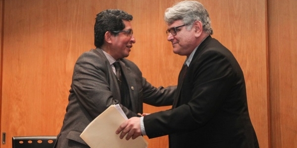 José Chaupis, de la UNMSM, y Daniel Parodi, de la Ulima.