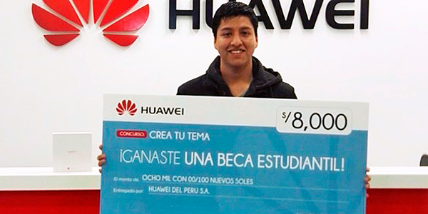 José Flores Antonio, alumno de Comunicación. Foto: Huawei, tomada de RPP.