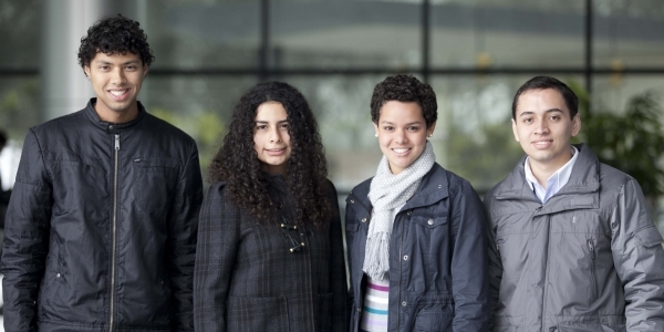 Alfredo Mantovani, Naomi Moreno, Claudia García y Piero Arbulú, de Ingeniería Industrial.