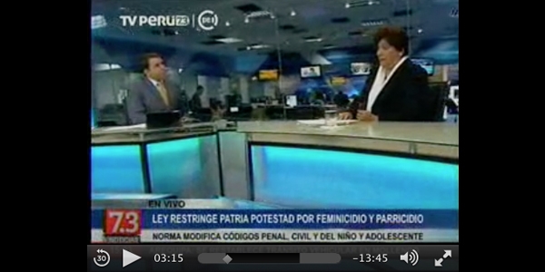 La profesora Teresa Maquilón (Derecho) en TV Perú.