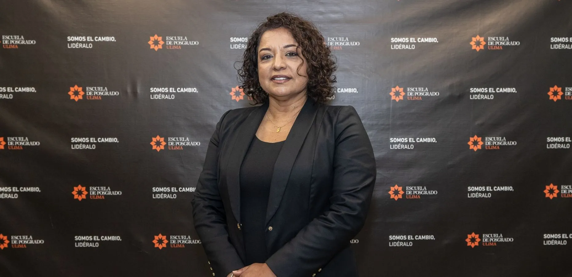 ESCUELA DE POSGRADO ULIMA CELEBRA A SU PRIMERA MUJER EN OBTENER EL DOCTORADO EN ADMINISTRACIÓN