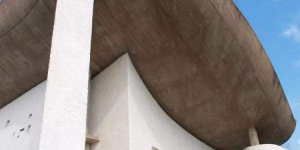 “Iglesia de Ronchamp”, Le Corbusier, 1950, ulima, arquitectura