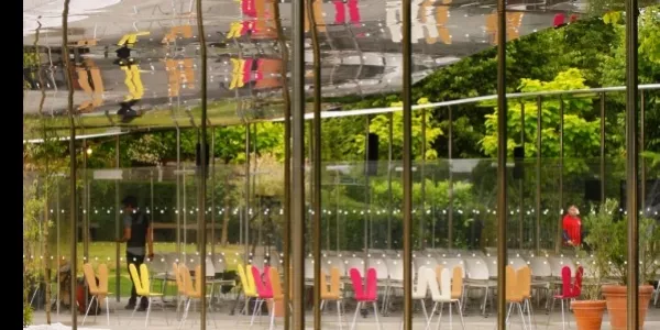 “Serpentine Pavillion”, Kasuyo Sejima y Ryue Nishizawa, 2009, ulima, arquitectura 