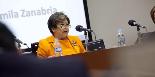 La embajadora Luzmila Zanabria.