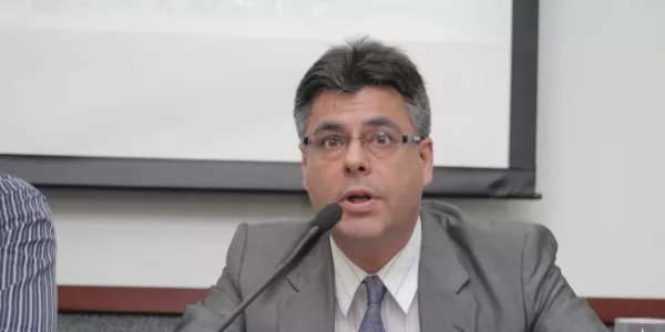 Erich Saettone Olschewski (Ingeniería Industrial).