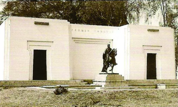 Universidad de Lima, Héctor Velarde, arquitectura
