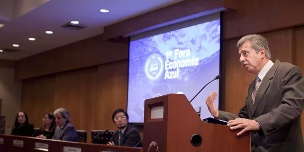 El rector de la Ulima, Óscar Quezada.